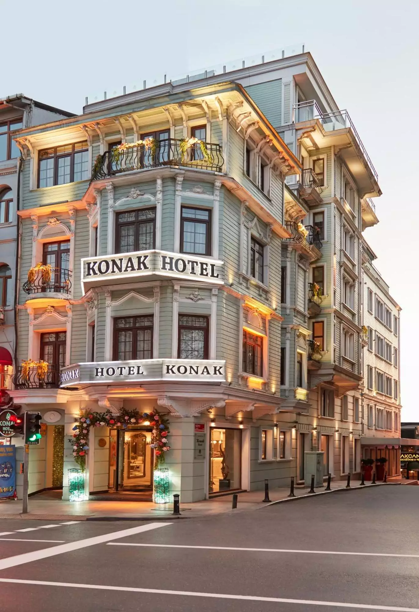 Alibaba https://cdn.alibaba.ir/ostorage/hotel-accommodation-images/68c5289cac13a7ed0d865ce1_نما 3.webp
